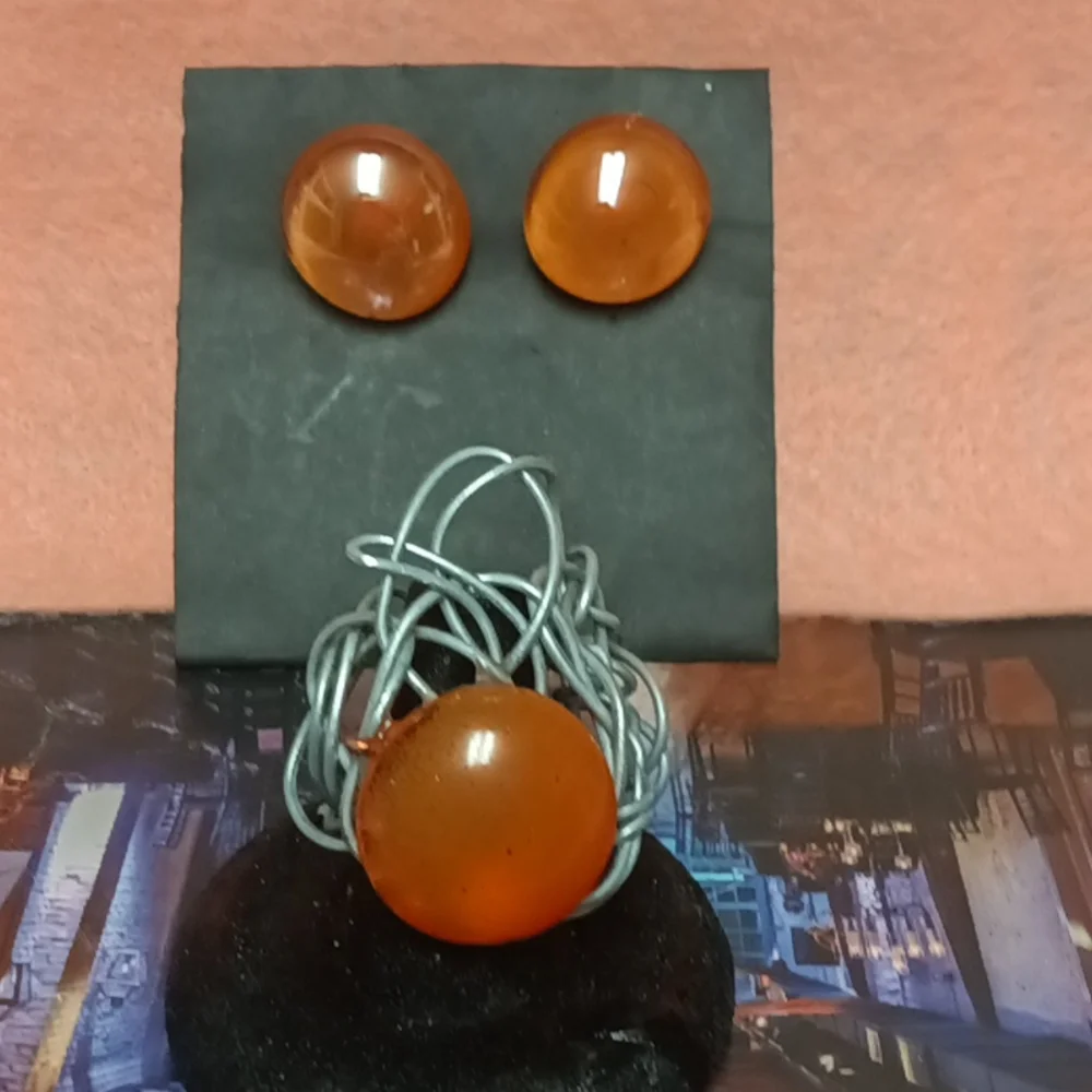 Jewelry - Picture 1 of 5